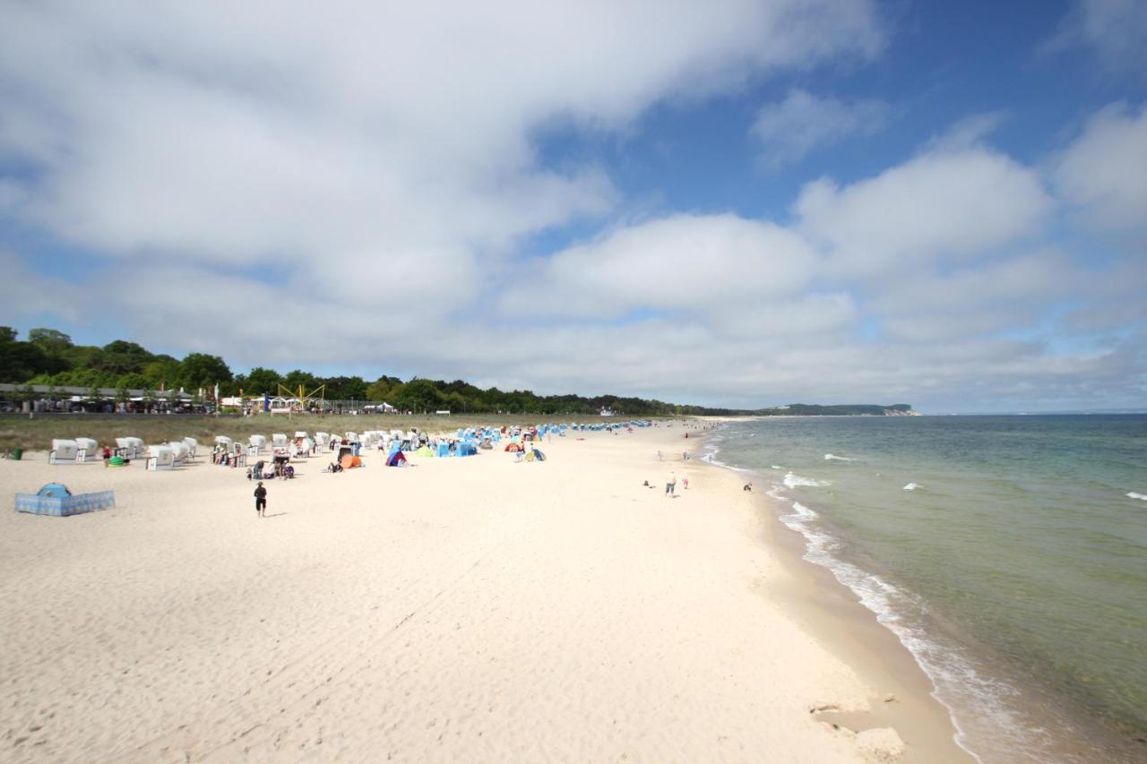 Zentral Aber Ruhig, Terrasse Mit Viel Gruen - Strandnahes Ferienhaus Luki Goehren  Exteriér fotografie